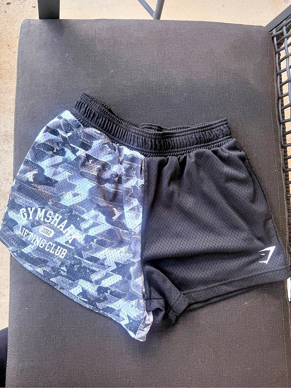 Gymshark Lifting Club Mesh Shorts Black & Gray Size Small